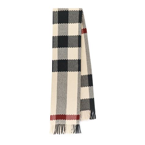 sjaal burberry motief|burberry jas winter.